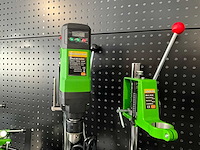 Precisie kolomboormachine voor modelbouw en details - afbeelding 2 van  3