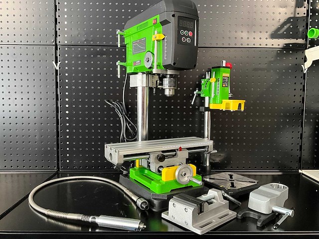 Precisie kolomboormachine voor modelbouw en details - afbeelding 1 van  6