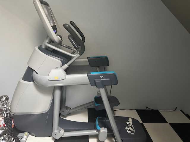 Precor - crosstrainer - afbeelding 1 van  1