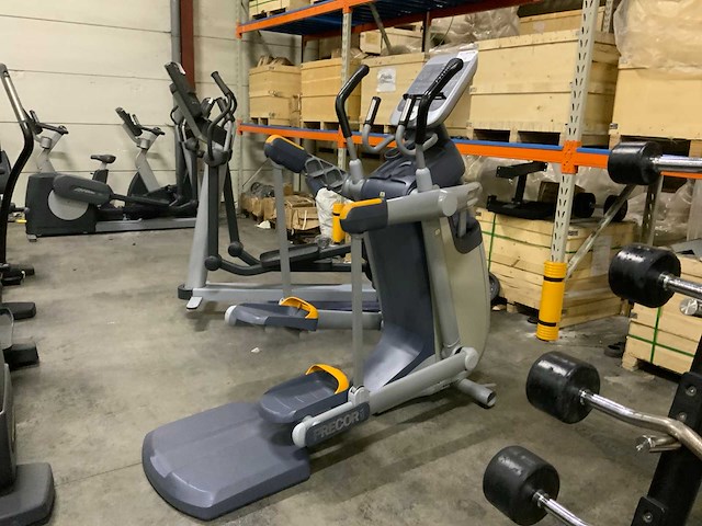 Precor 100i amt crosstrainer - afbeelding 1 van  4