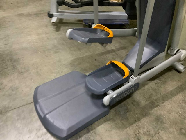 Precor 100i amt crosstrainer - afbeelding 2 van  4