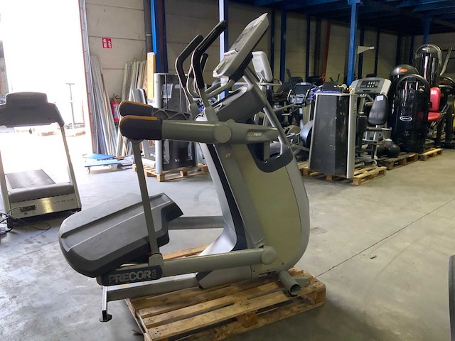 Precor 100i amt crosstrainer - afbeelding 1 van  4