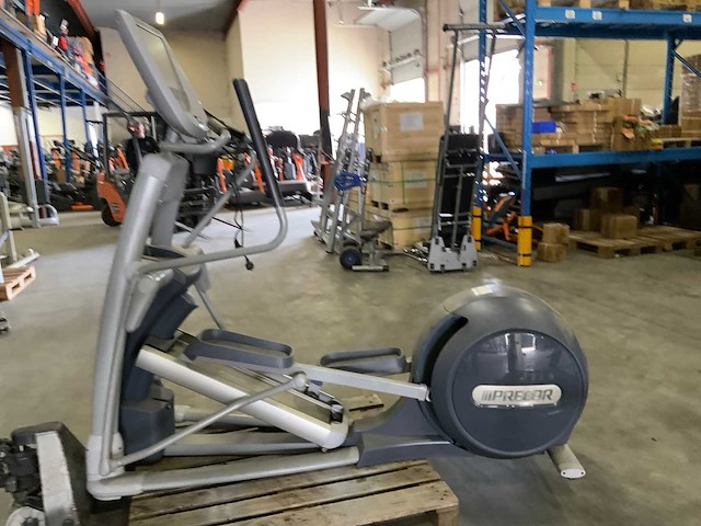 Precor 885 p80 elliptical crosstrainer - afbeelding 2 van  2
