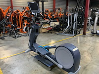 Precor 885 p82 efx crossramp crosstrainer - afbeelding 1 van  6