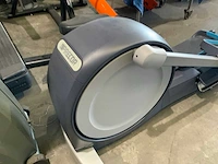 Precor 885 p82 efx crossramp crosstrainer - afbeelding 4 van  5