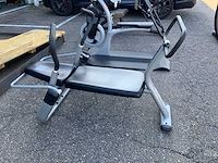 Precor abdominal crunch bench krachtstation - afbeelding 2 van  4