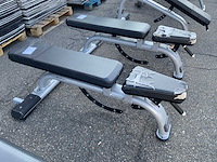 Precor adjustable bench krachtstation