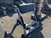 Precor biceps curl bench krachtstation - afbeelding 5 van  5
