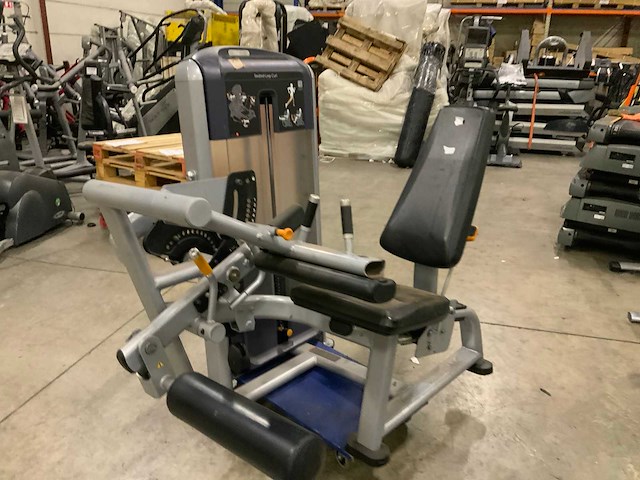 Precor discovery seated legcurl krachtstation - afbeelding 1 van  6