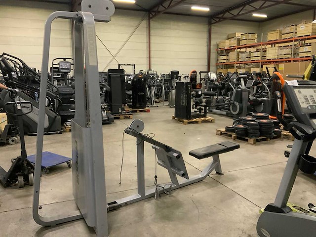 Precor icarian pull row krachtstation - afbeelding 5 van  5