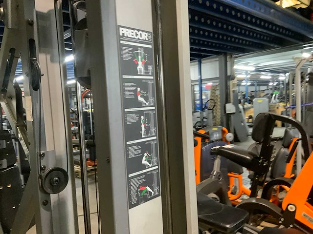 Precor multistation 3 station krachtstation - afbeelding 3 van  10