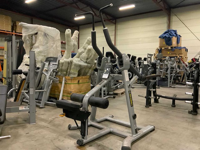 Precor plate loaded pulldown krachtstation - afbeelding 5 van  5