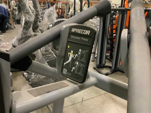 Precor plate loaded shoulderpress krachtstation - afbeelding 2 van  6