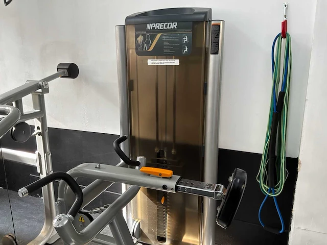 Precor zittende rij multigym - afbeelding 6 van  6