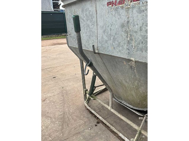 Premet vultrechter - afbeelding 2 van  10