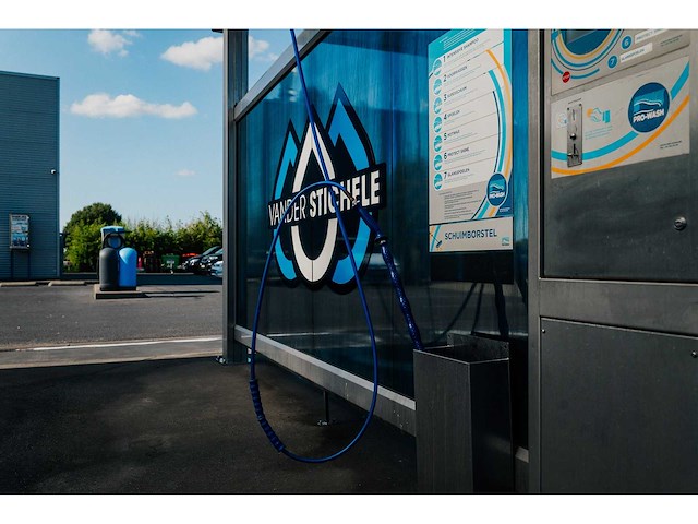 Premium 4-box self-carwashinstallatie - afbeelding 25 van  81