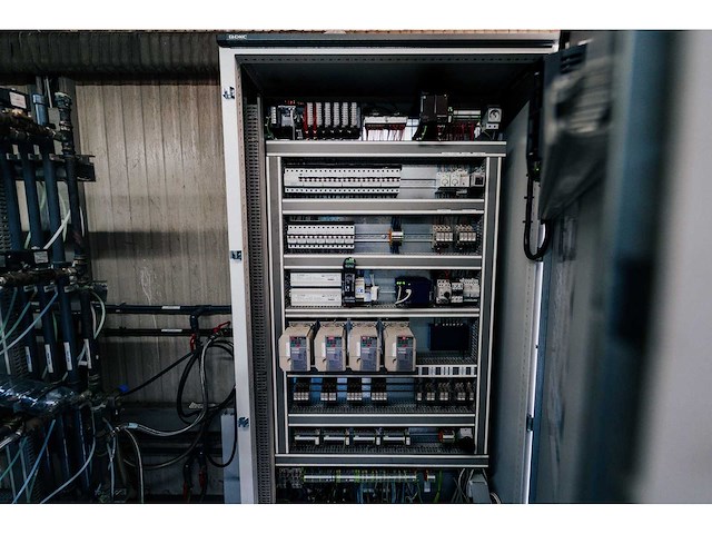 Premium 4-box self-carwashinstallatie - afbeelding 49 van  81