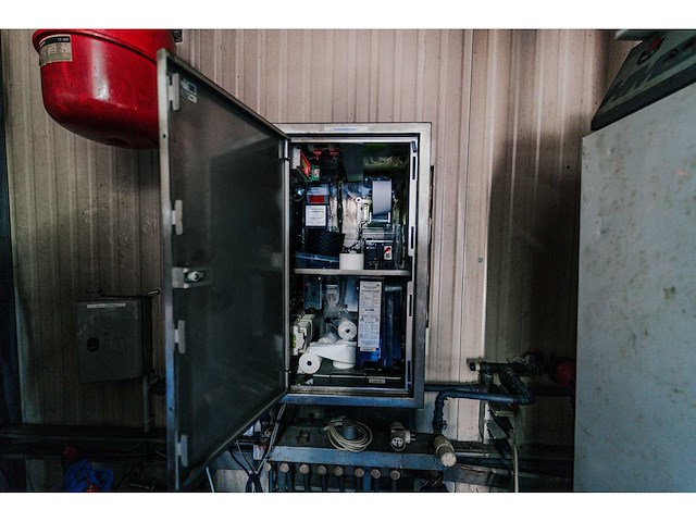 Premium 4-box self-carwashinstallatie - afbeelding 51 van  81