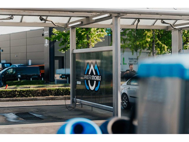 Premium 4-box self-carwashinstallatie - afbeelding 64 van  81