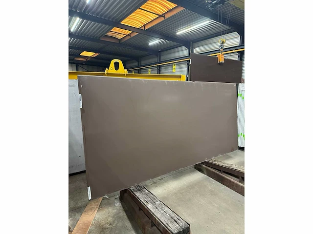 Premium marron brown velvet 20mm - p200 - nature stone stock (9x) - afbeelding 1 van  2