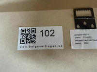 Prentkunst hand met goud - afbeelding 2 van  2