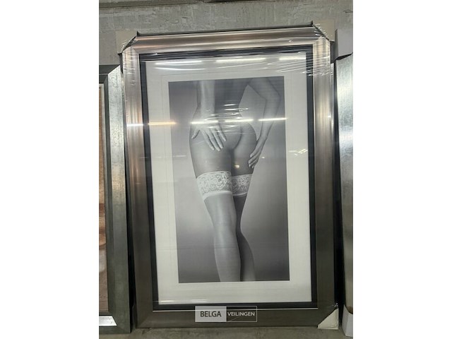 Prentkunst white stay ups - afbeelding 1 van  1