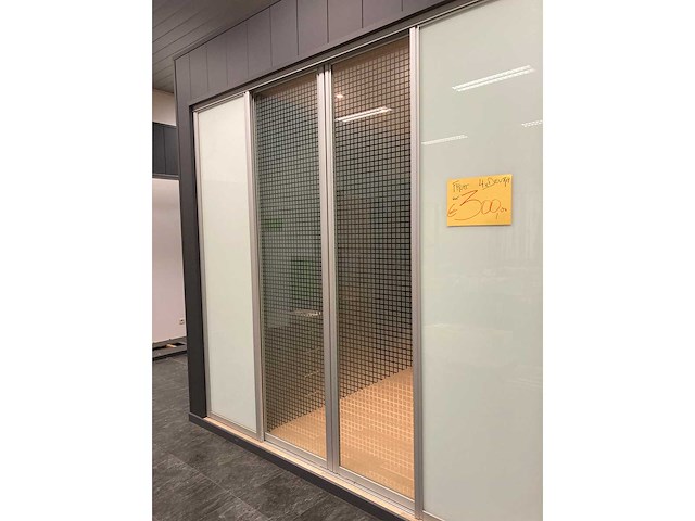 Presentatie blok mat alle inhoud (dressigs en schuifdeuren) - afbeelding 20 van  51