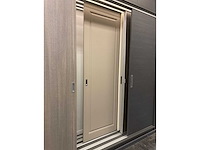 Presentatie blok mat alle inhoud (dressigs en schuifdeuren) - afbeelding 49 van  51