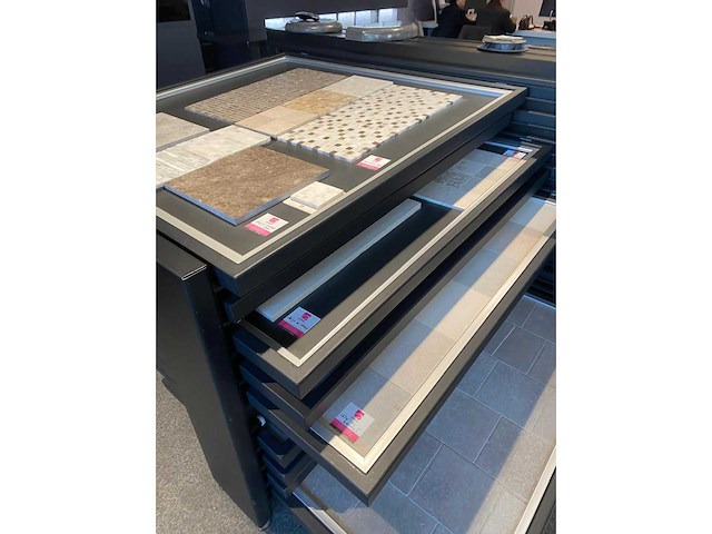 Presentatie meubel - afbeelding 3 van  9