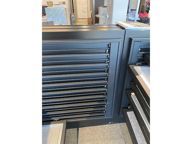 Presentatie meubel - afbeelding 5 van  9