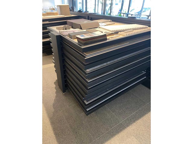 Presentatie meubel - afbeelding 7 van  9