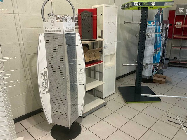 Presentatie meubels (4x) - afbeelding 1 van  7
