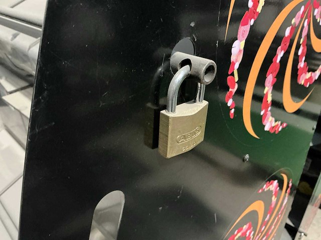 Presentatie rek met grijpbakken (2x) - afbeelding 3 van  5