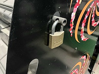 Presentatie rek met grijpbakken (2x) - afbeelding 3 van  5