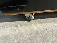 Presentatie rek met grijpbakken (2x) - afbeelding 5 van  5