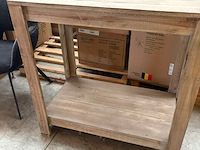 Presentatie tafel in wrakhout - afbeelding 2 van  2