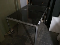 Presentatiekast + metalen tafel met glazen blad - afbeelding 4 van  4