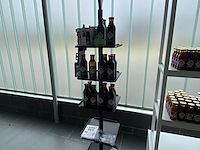Presentatiemeubel met inhoud