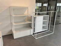Presentatierek en kast - afbeelding 4 van  4