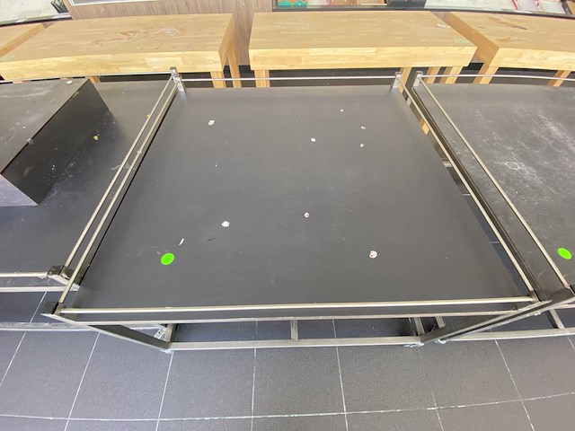 Presentatietafels op wielen (2st) - afbeelding 2 van  4