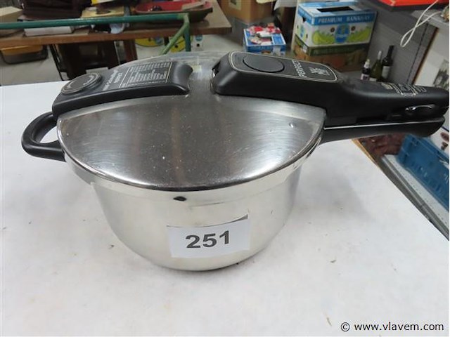 Presspot - afbeelding 1 van  3