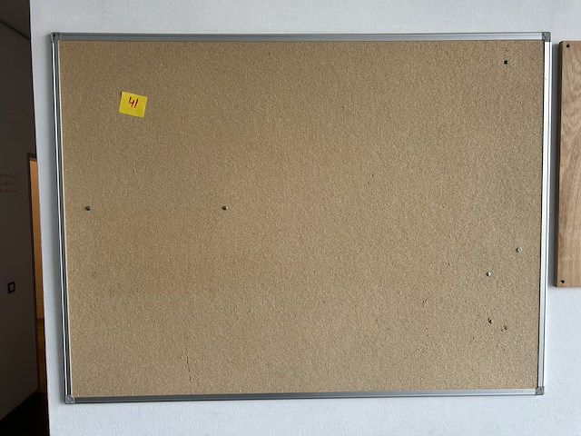 Prikbord 120x90cm - afbeelding 1 van  1