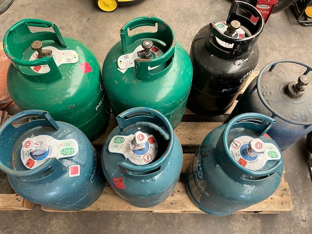 Primagaz diverse propaan gasflessen (7x) - afbeelding 4 van  4