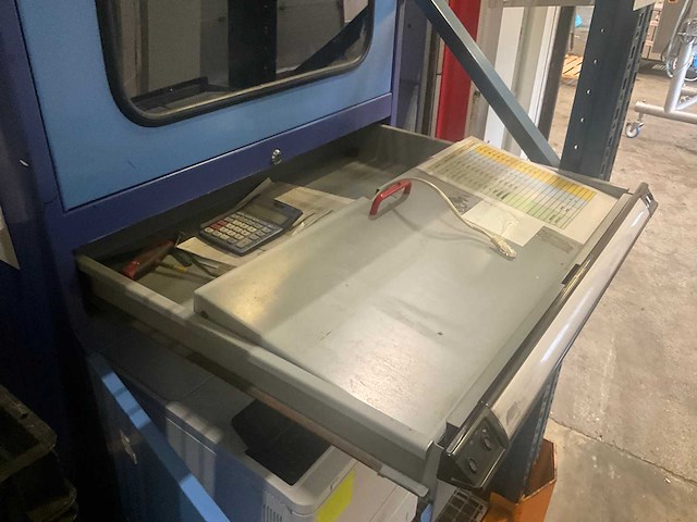 Printer hp en computerkast - afbeelding 13 van  14