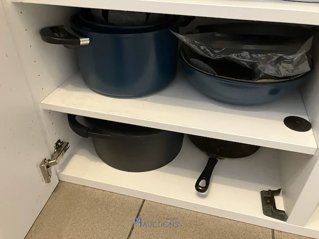 Privé inboedel - afbeelding 30 van  216