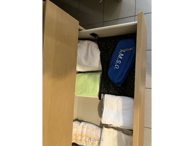 Privé inboedel - afbeelding 67 van  216