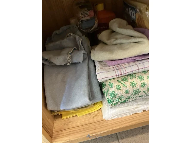 Privé inboedel - afbeelding 85 van  216