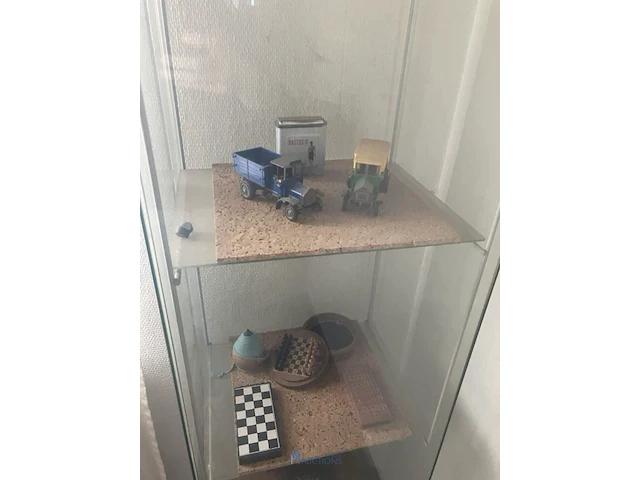 Privé inboedel - afbeelding 81 van  235
