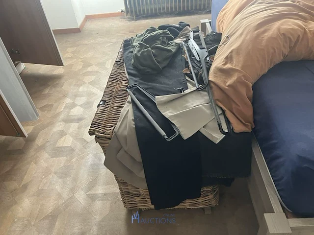 Privé inboedel - afbeelding 107 van  235