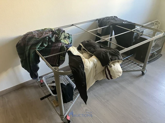 Privé inboedel - afbeelding 123 van  235